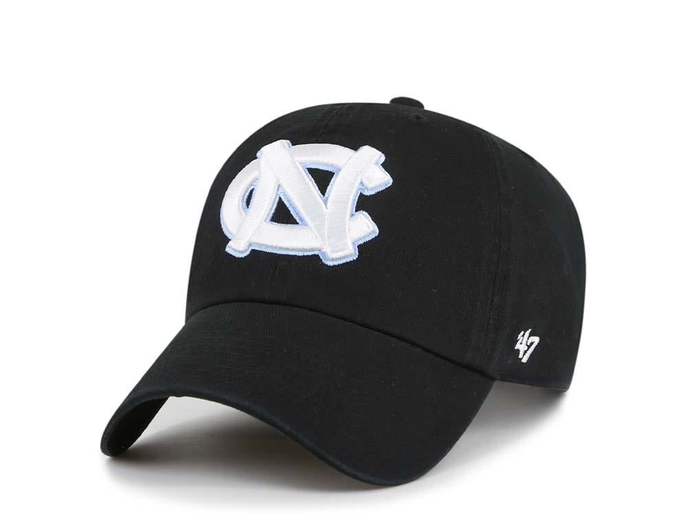 47Brand North Carolina Tar Heels Black Clean Up Strapback Cap