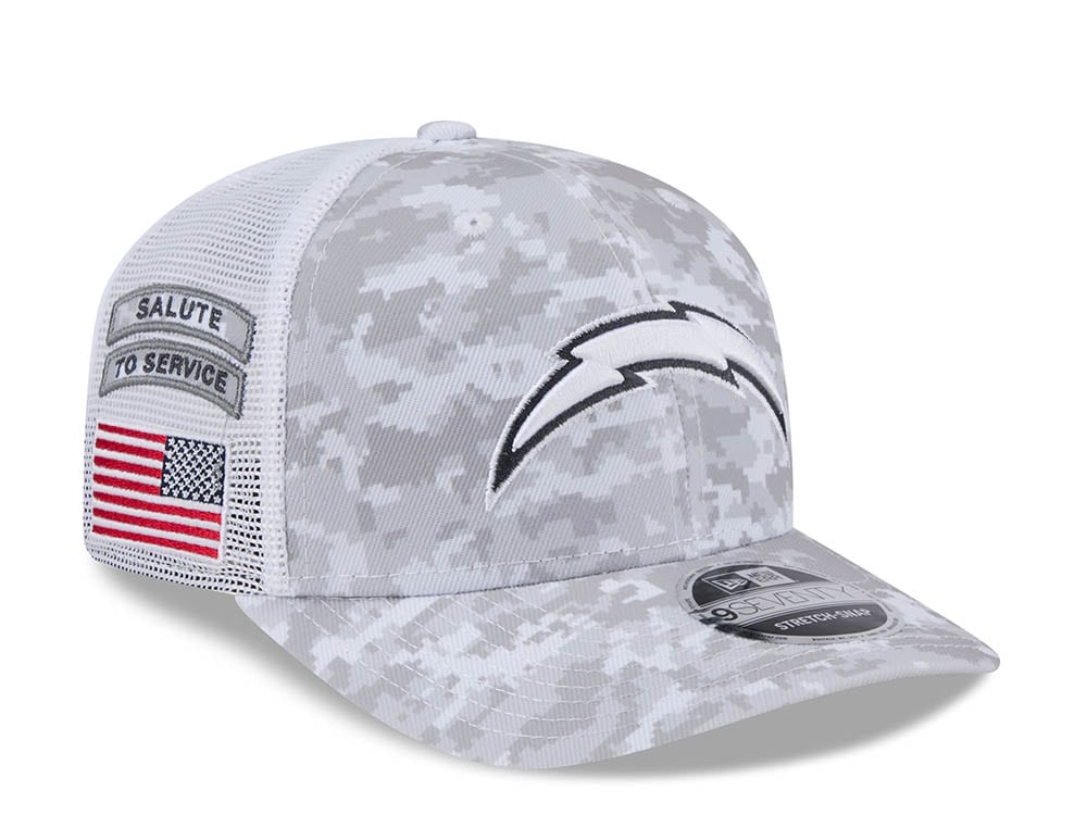 New Era Los Angeles Chargers Digi Camo Salute to Service 2024 Trucker 9Seventy Snapback Cap